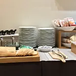 Est ホテル ピオンビーノ