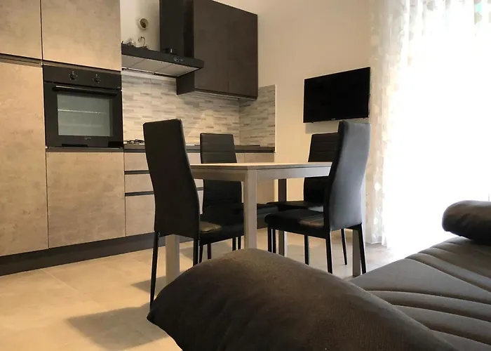 Hotel Est 3*