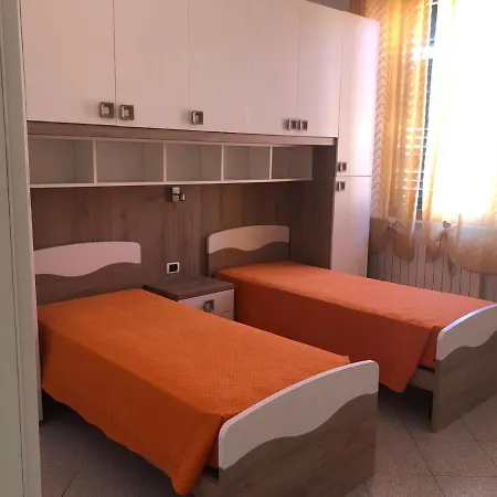 Hotel Est 3*