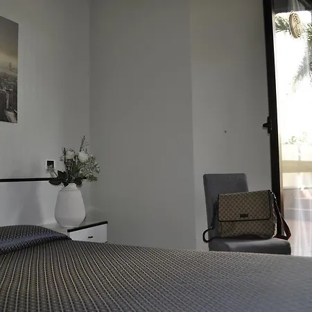 Hotel Est