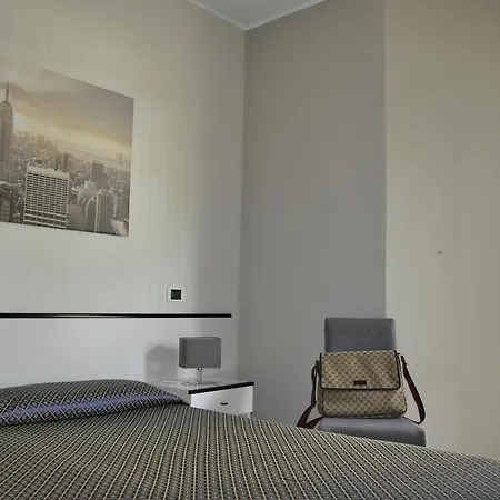 Est Hotel Piombino