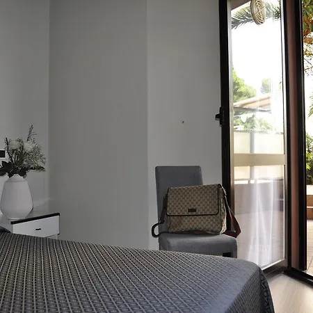 Est Hotel Piombino