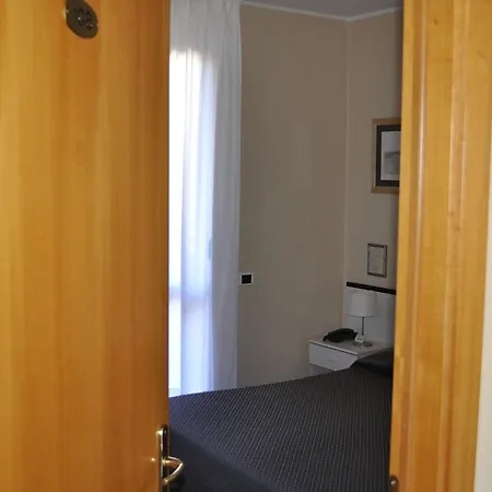 Hotel Est Piombino