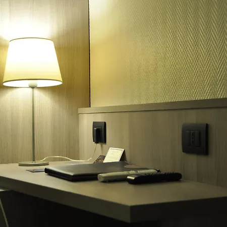 Est Hotel